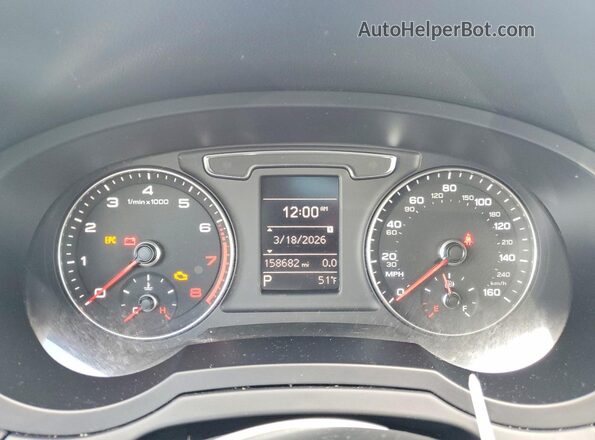 WA1ECCFS3HR017481 2017 AUDI Q3 Black Vista de los asientos traseros