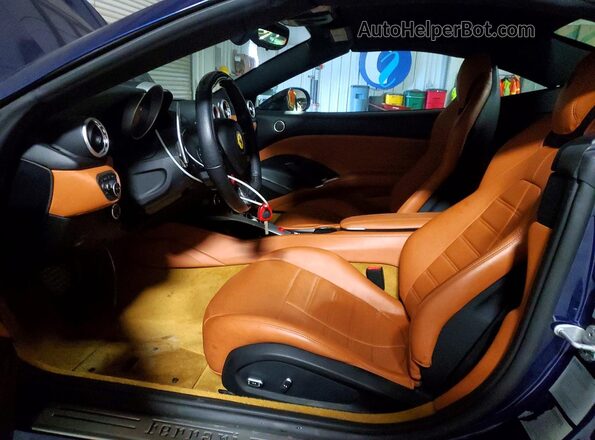 ZFF77XJA4H0226114 2017 FERRARI CALIFORNIA Синий 