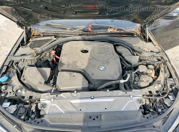 3MW5R7J0XM8B69275 2021 BMW 3 SERIES Черный Вид подкапотного пространства