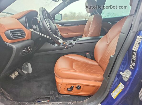 ZN661XUA1JX270526 2018 MASERATI LEVANTE Blue Widok deski rozdzielczej