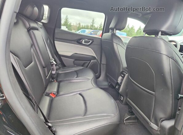 3C4NJDCN1ST579300 2025 JEEP COMPASS Black Սալոնի հետևի տեսք