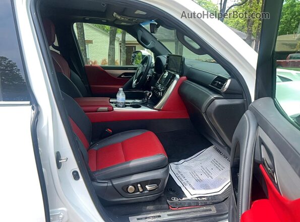JTJMB7CX5R4065541 2024 LEXUS LX White Հետևի տեսք