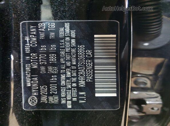 KMHRC8A37SU368866 2025 HYUNDAI VENUE Black 