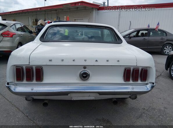 9F01F102651       1970 FORD MUSTANG Белый 