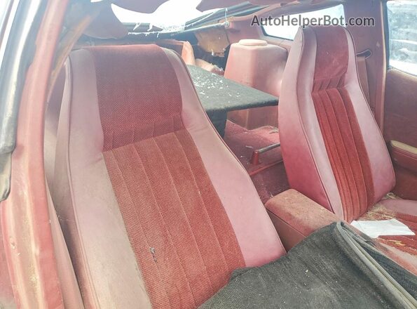 HS130105656 1979 NISSAN 280Z Burgundy Հետևի նստատեղերի տեսք