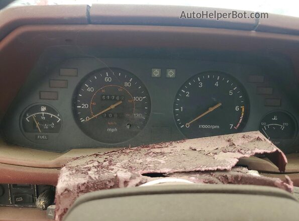 HS130105656 1979 NISSAN 280Z Burgundy Սարքավորումների վահանակի տեսք
