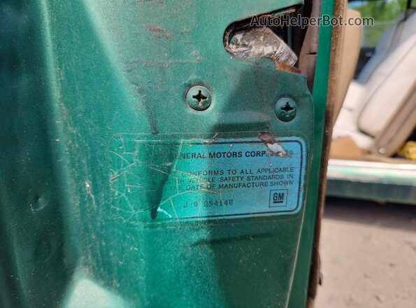 J0294148 1970 CADILLAC DEVILLE Зеленый Вид подкапотного пространства
