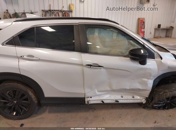 JA4ATVAA2RZ057402 2024 MITSUBISHI ECLIPSE CROSS White Rear interior view