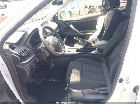 JA4ATVAA6PZ044357 2023 MITSUBISHI ECLIPSE CROSS White წინა სალონის ხედი