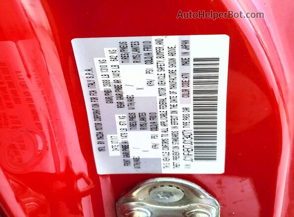 JC1NFAEK7J0134071 2018 FIAT 124 Red Vista del compartimento del motor