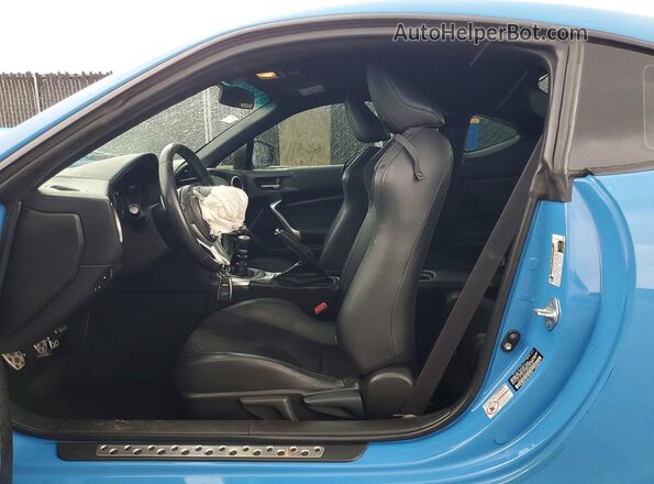 JF1ZCAC19G9600536 2016 SUBARU BRZ Blue Vista interior delantera