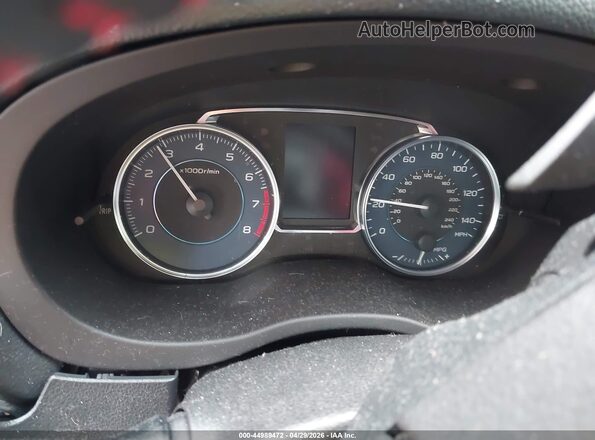 JF2GPABC2H8200626 2017 SUBARU CROSSTREK Red Widok tylnych siedzeń