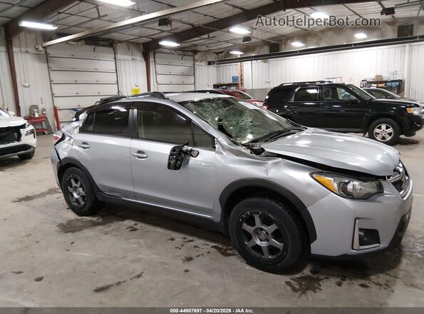 JF2GPBBCXGH275532 2016 SUBARU CROSSTREK HYBRID Silver Front view