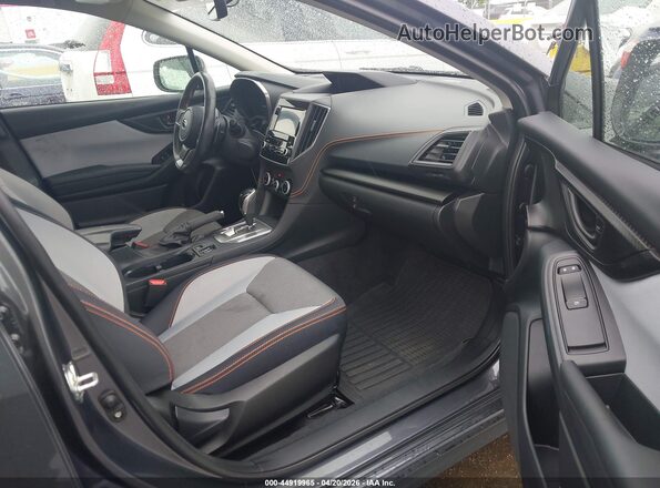 JF2GTAEC2MH657485 2021 SUBARU CROSSTREK Gray Front interior view