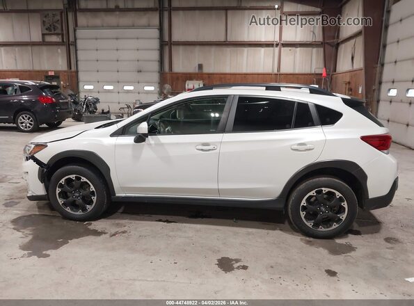 JF2GTAEC5NH208058 2022 SUBARU CROSSTREK White Панорамний вид салону 360°