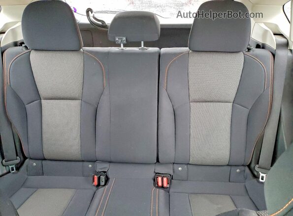 JF2GTAEC7KH315902 2019 SUBARU CROSSTREK Silver 