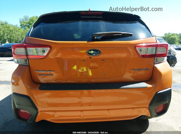 JF2GTAJC0J8278664 2018 SUBARU CROSSTREK Orange 