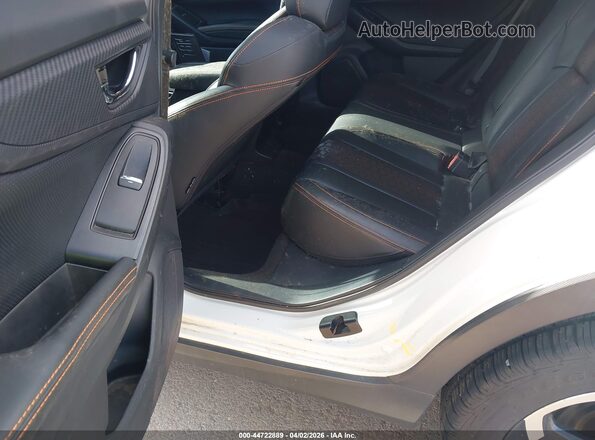 JF2GTHMC2M8228504 2021 SUBARU CROSSTREK White Սարքավորումների վահանակի տեսք