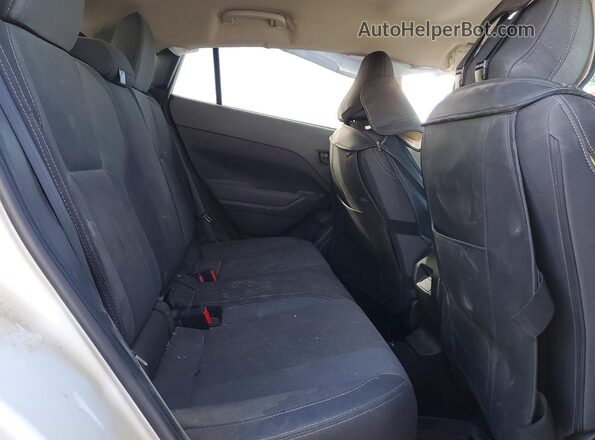 JF2GUABCXR8369917 2024 SUBARU CROSSTREK White უკანა სავარძლების ხედი