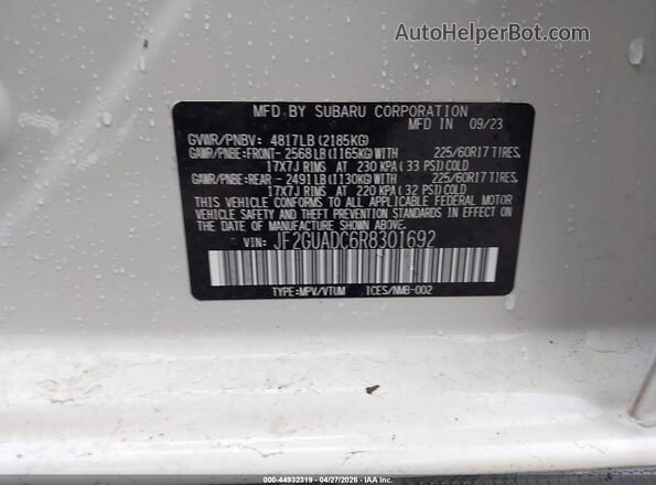 JF2GUADC6R8301692 2024 SUBARU CROSSTREK White Շարժիչի բաժամունքի տեսք