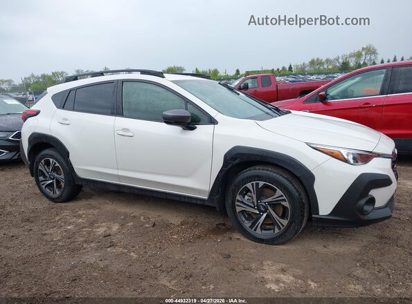 JF2GUADC6R8301692 2024 SUBARU CROSSTREK White Սալոնի հետևի տեսք