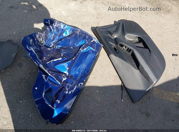 JF2GUADC5R8881808 2024 SUBARU CROSSTREK Blue Սարքավորումների վահանակի տեսք