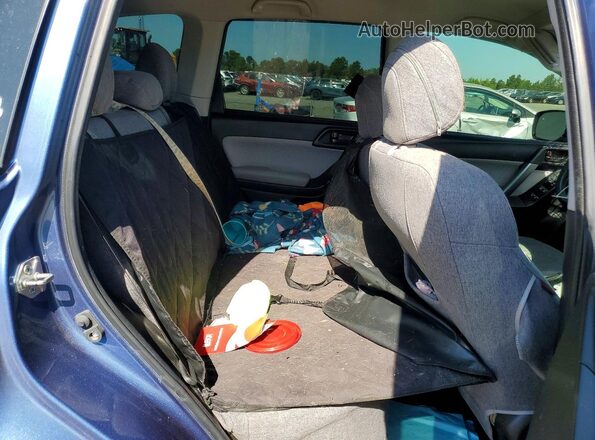 JF2SJABC0HH462401 2017 SUBARU FORESTER 2.5 Blue Widok wnętrza z tyłu
