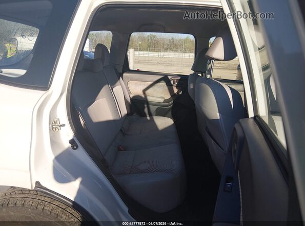 JF2SJABC0HH527666 2017 SUBARU FORESTER 2.5 White VIN կոդի պիտակի տեսք