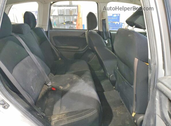JF2SJABC1JH560004 2018 SUBARU FORESTER 2.5 Gray Vista de los asientos traseros