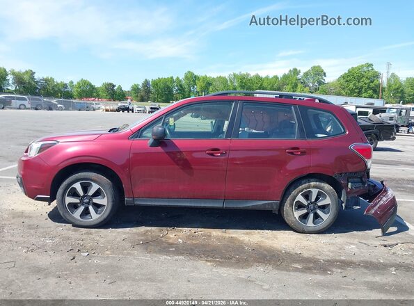 JF2SJABC2HH524140 2017 SUBARU FORESTER 2.5 Red Widok wnętrza z tyłu