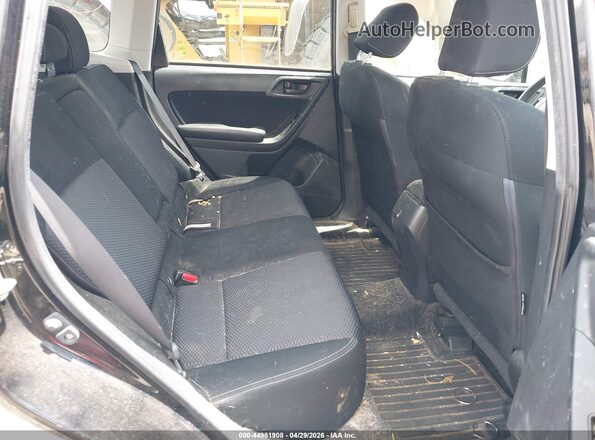 JF2SJADCXGH447514 2016 SUBARU FORESTER 2.5 Black Widok naklejki z numerem VIN