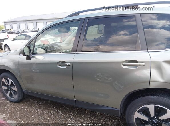 JF2SJAJC5HH527583 2017 SUBARU FORESTER 2.5 Light Blue Widok wnętrza 360 stopni