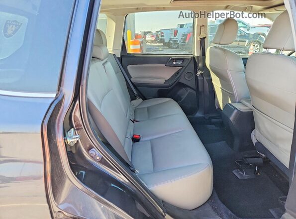 JF2SJAVC5GH439948 2016 SUBARU FORESTER 2.5I TO Black Սալոնի հետևի տեսք