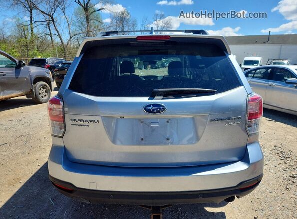 JF2SJAWC2HH427613 2017 SUBARU FORESTER 2.5I TO Silver უკანა ხედი