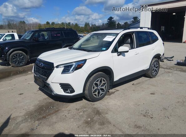 JF2SKAEC7PH479591 2023 SUBARU FORESTER White Передня ліва чверть