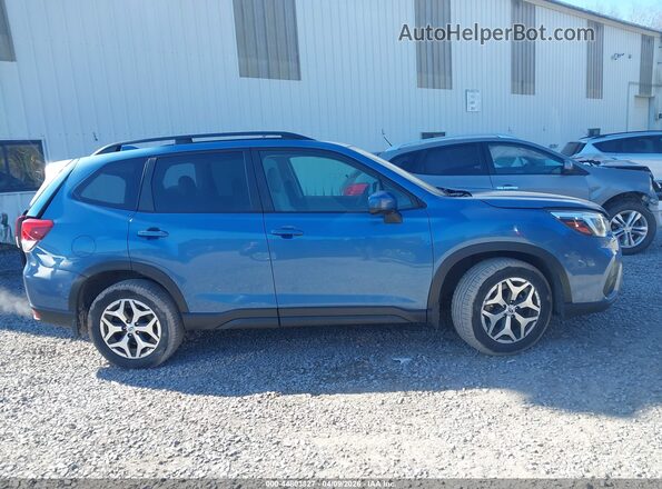 JF2SKAJC7MH404097 2021 SUBARU FORESTER Синий Вид задней части салона