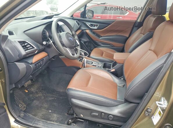 JF2SKAMC4RH486843 2024 SUBARU FORESTER Green Vista interior delantera