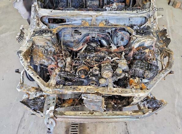 JF2SKAXC1MH475979 2021 SUBARU FORESTER Silver Widok komory silnika