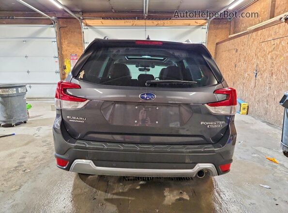 JF2SKAXC8MH442624 2021 SUBARU FORESTER Charcoal Rear view