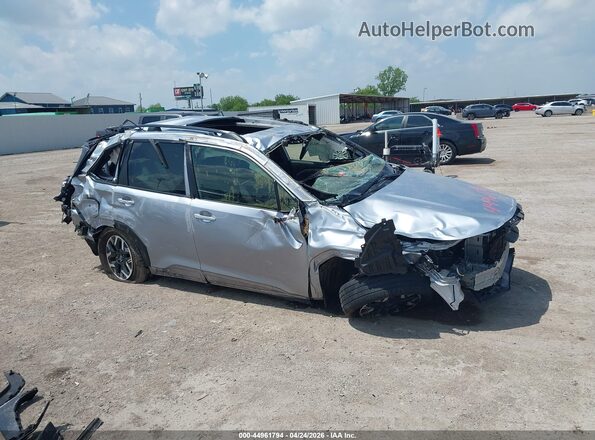 JF2SLDDC1SH573409 2025 SUBARU FORESTER Silver Widok wnętrza z tyłu