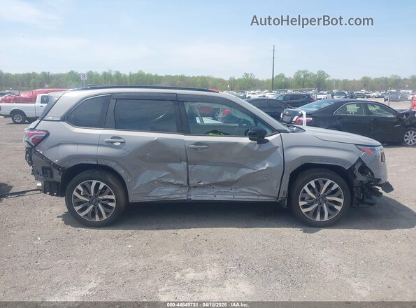 JF2SLDTC6SH610598 2025 SUBARU FORESTER Gray Вид задньої частини салону