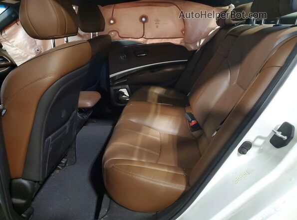 JH4KC2F90JC000676 2018 ACURA RLX White უკანა სავარძლების ხედი