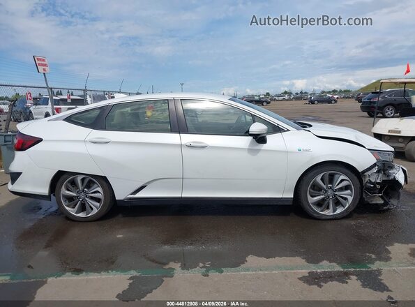 JHMZC5F11JC016282 2018 HONDA CLARITY White Rear interior view