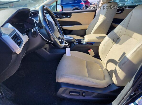 JHMZC5F31JC011682 2018 HONDA CLARITY Green წინა სალონის ხედი