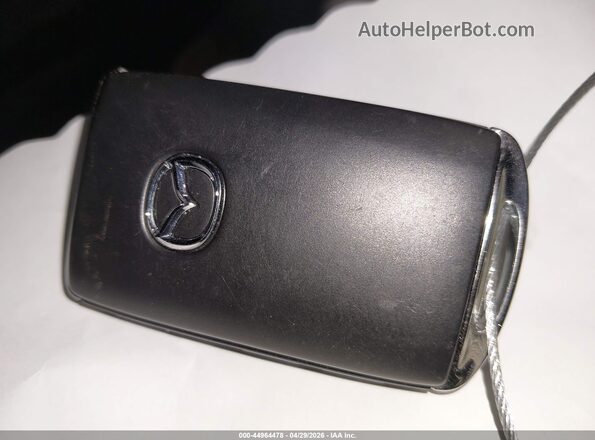 JM1BPACL0T1864741 2026 MAZDA 3 Red Առջևի վահանակի տեսք