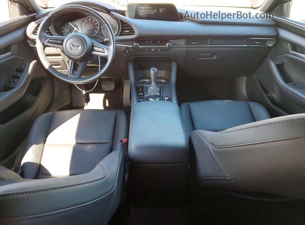 JM1BPAKL1N1506777 2022 MAZDA 3 Красный Вид панели приборов