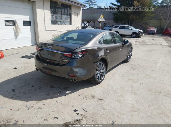 JM1GL1VM0J1308241 2018 MAZDA 6 Gray 