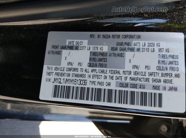 JM1GL1VM1M1613039 2021 MAZDA 6 Black Vista del compartimento del motor