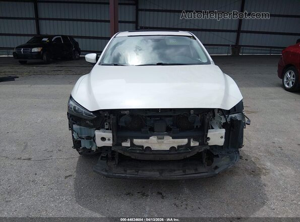 JM1GL1VM5J1304489 2018 MAZDA 6 Белый Вид задней части салона