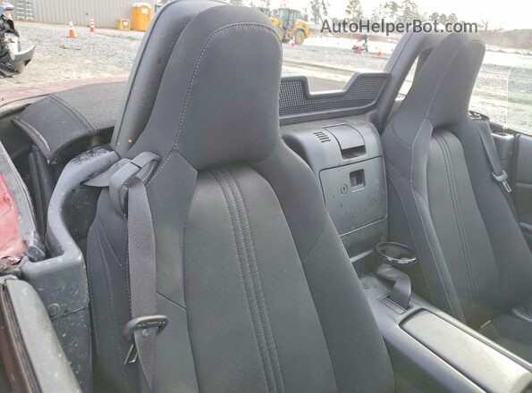 JM1NDAB79S0656582 2025 MAZDA MX-5 Red Вид задніх сидінь
